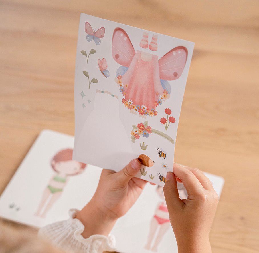 Little Dutch Stickerbuch Dress Me Up Rosa & Friends