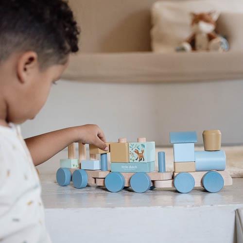 Little Dutch Holz Eisenbahn blau mit Steck Formen Forest Friends