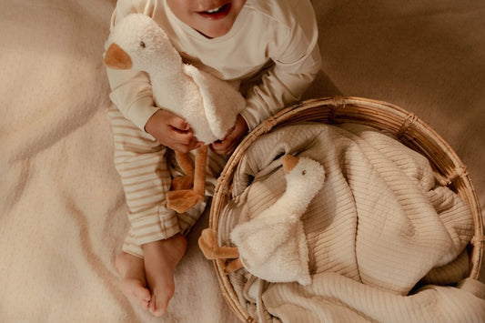 Little Dutch Kuschelgans 25 cm Weiß Little Goose Newborn Naturals