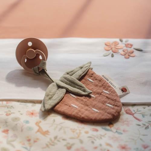 Little Dutch Schnullertuch Musselin Erdbeere