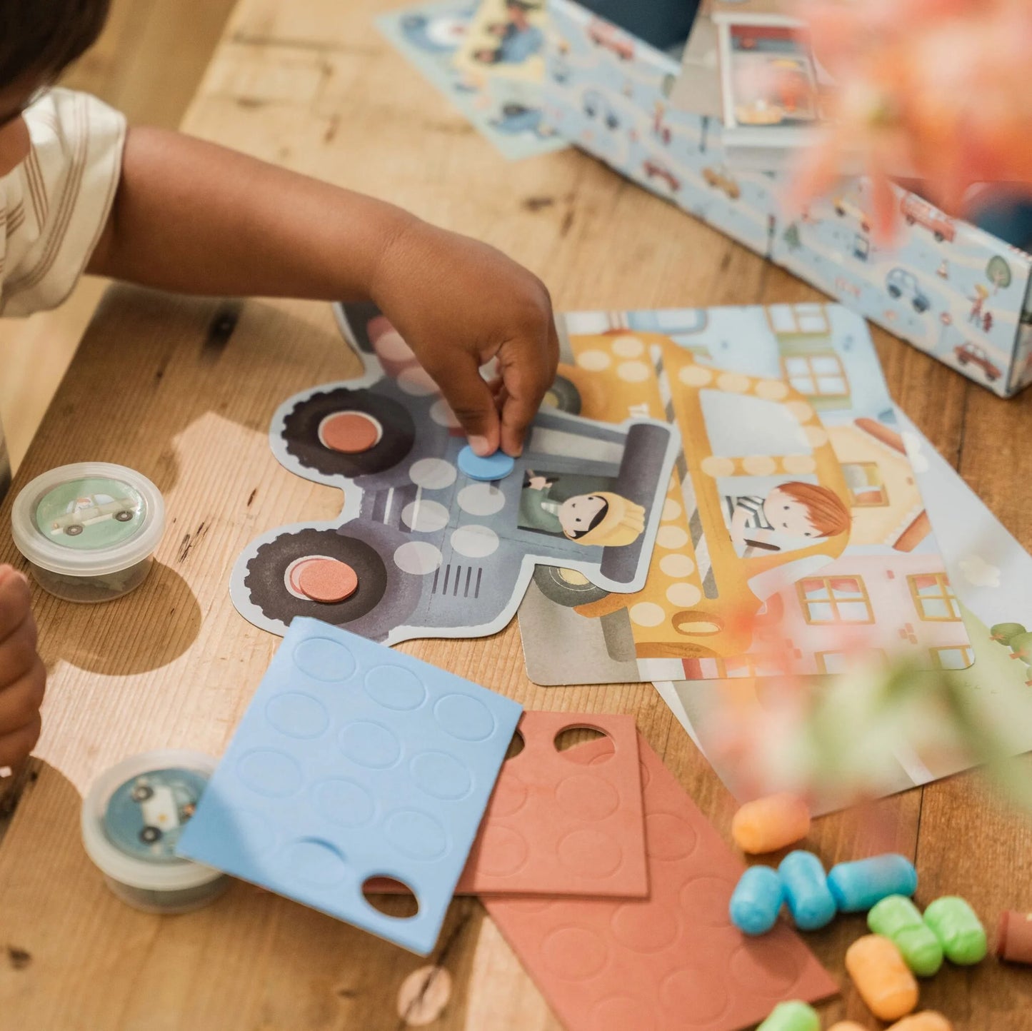 Little Dutch Bastelbox XL Essentials „Jim“ | Kreativset für Kinder