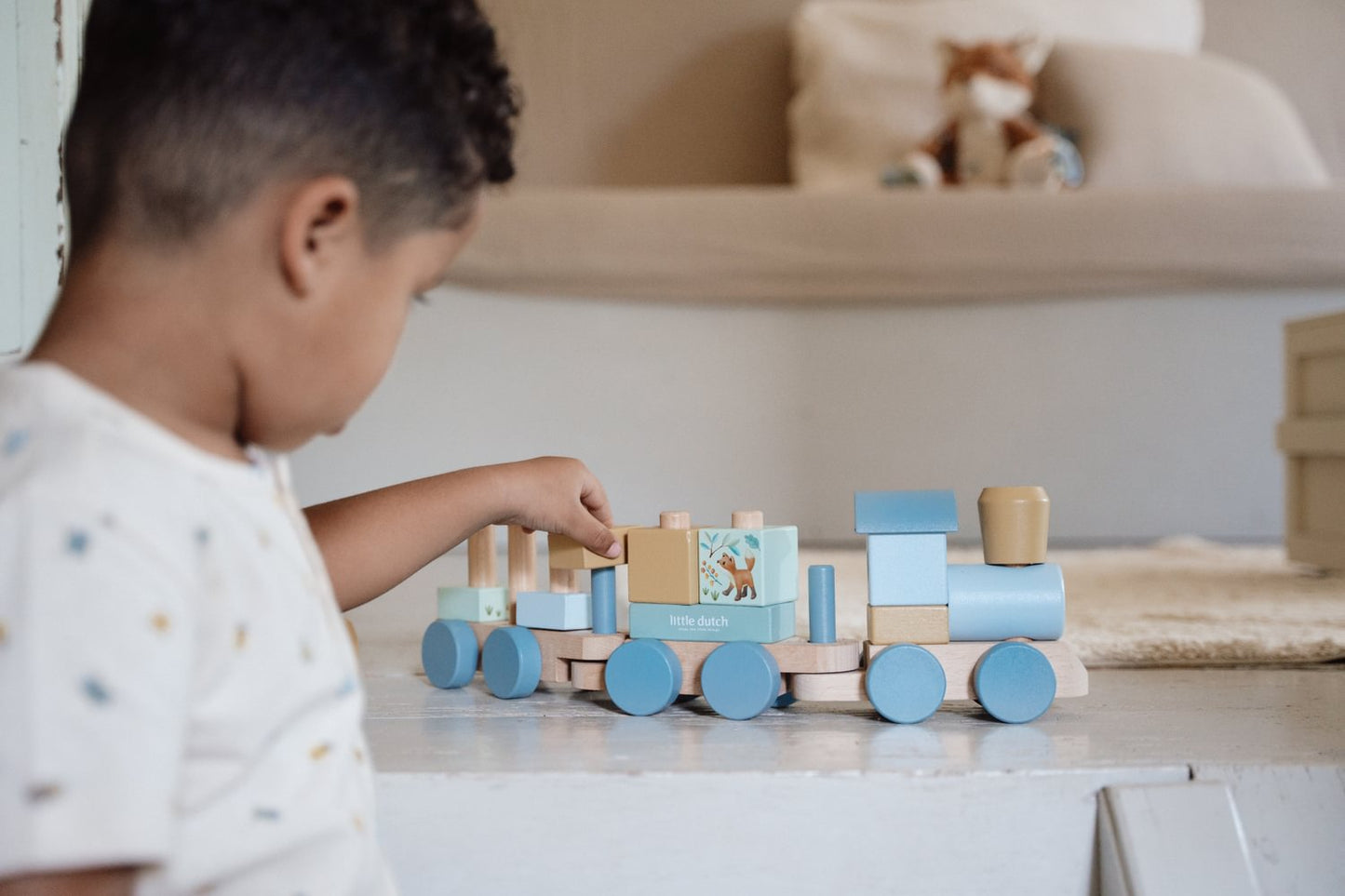 Holz-Zug Forest Friends "Zur Taufe" Little Dutch