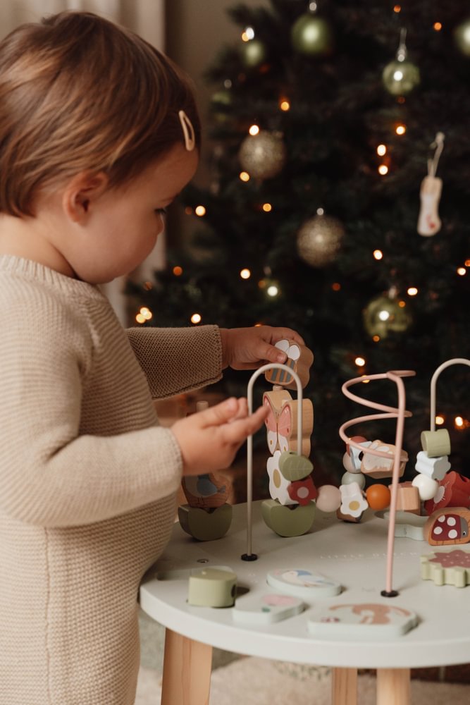 Aktivitäten Tisch Little Farm mit Namen Little Dutch