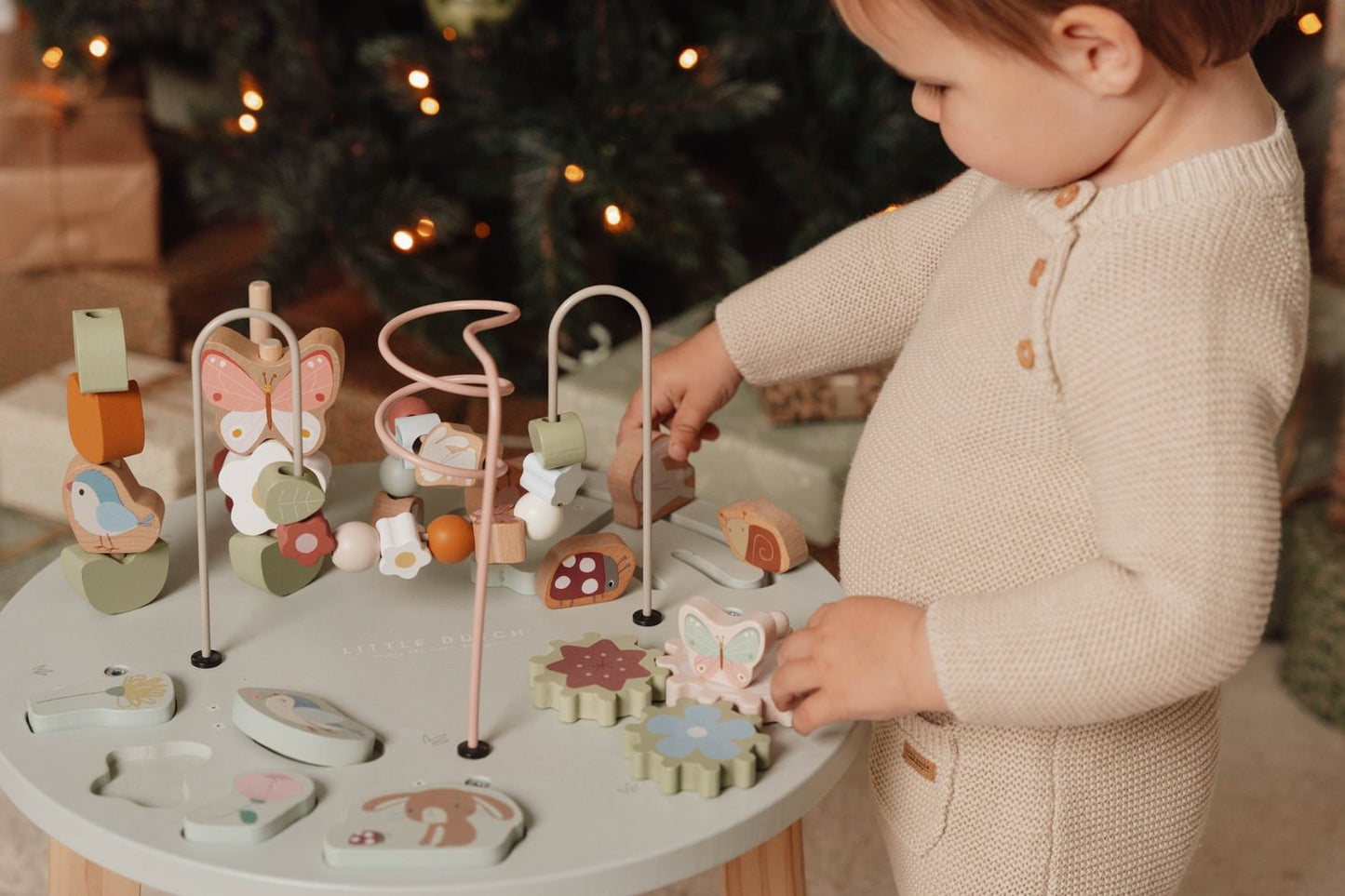 Aktivitäten Tisch Little Farm mit Namen Little Dutch