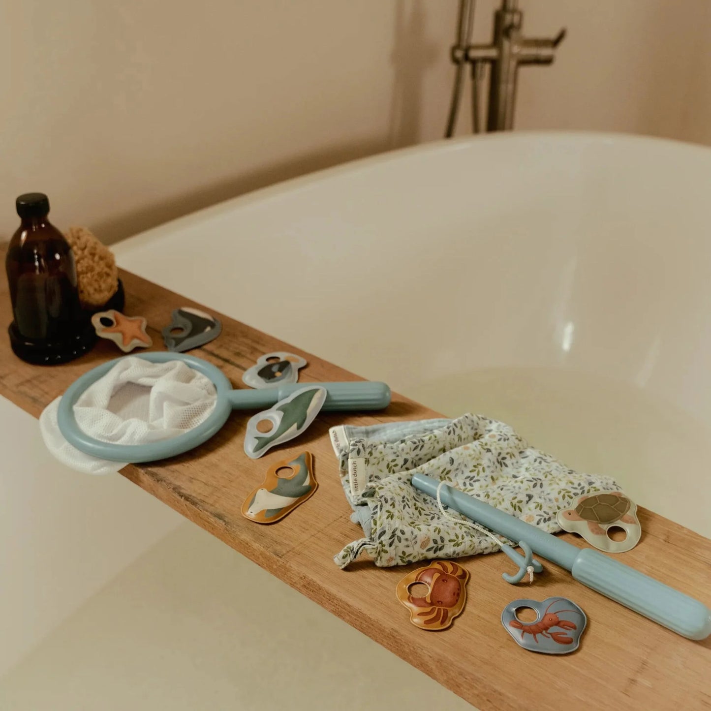 Little Dutch Angelspiel blau Fischspiel Bad