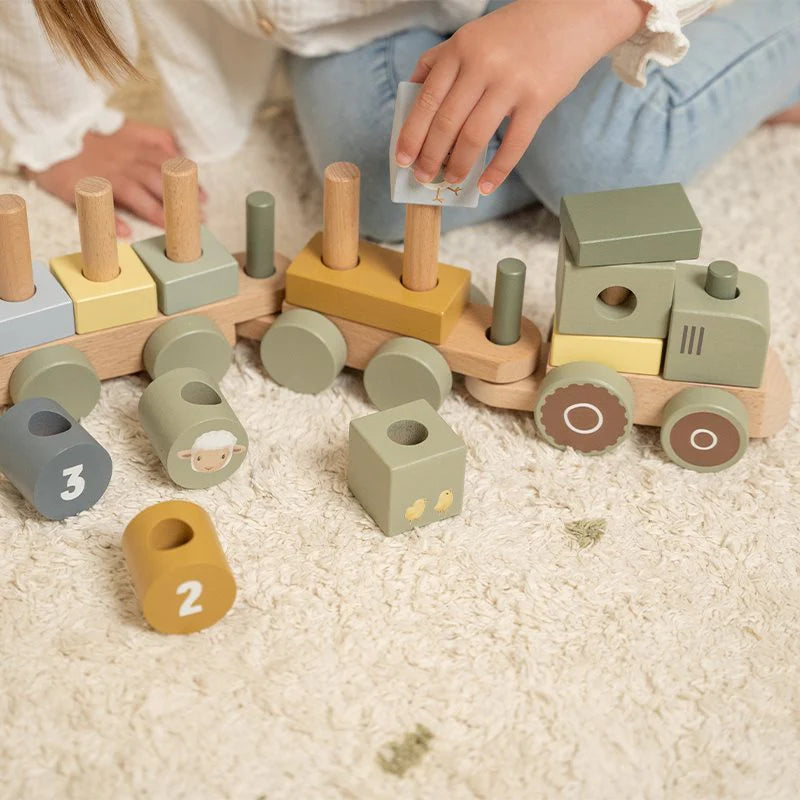 Little Dutch Holz Eisenbahn mit Steck Formen Traktor Little Farm