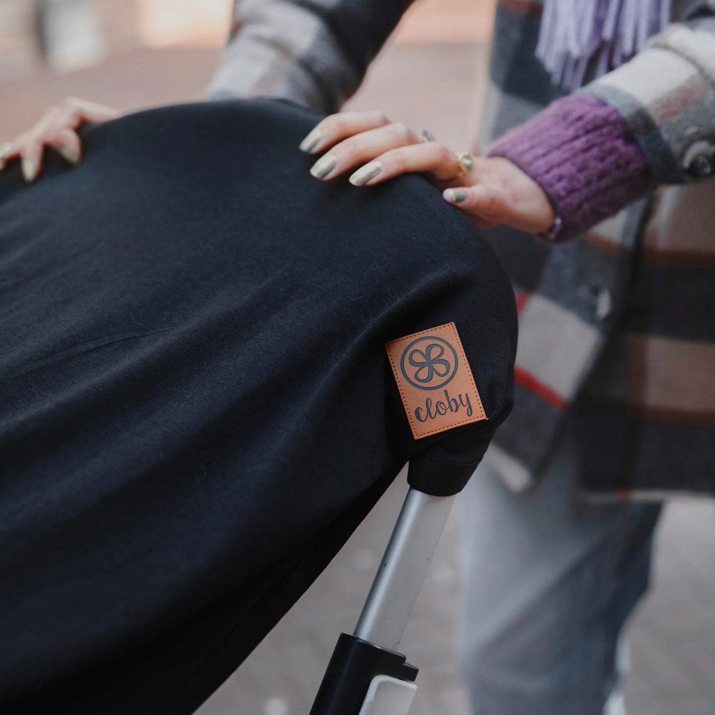 Cloby UV-Decke in Midnight Black UPF 50+ Sonnenschutzdecke