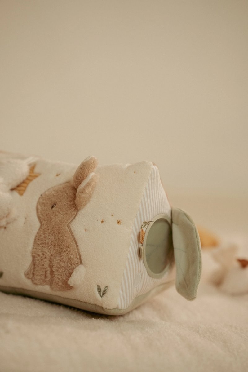 Little Dutch Aktivitäten Dreieck beige Newborn Naturals