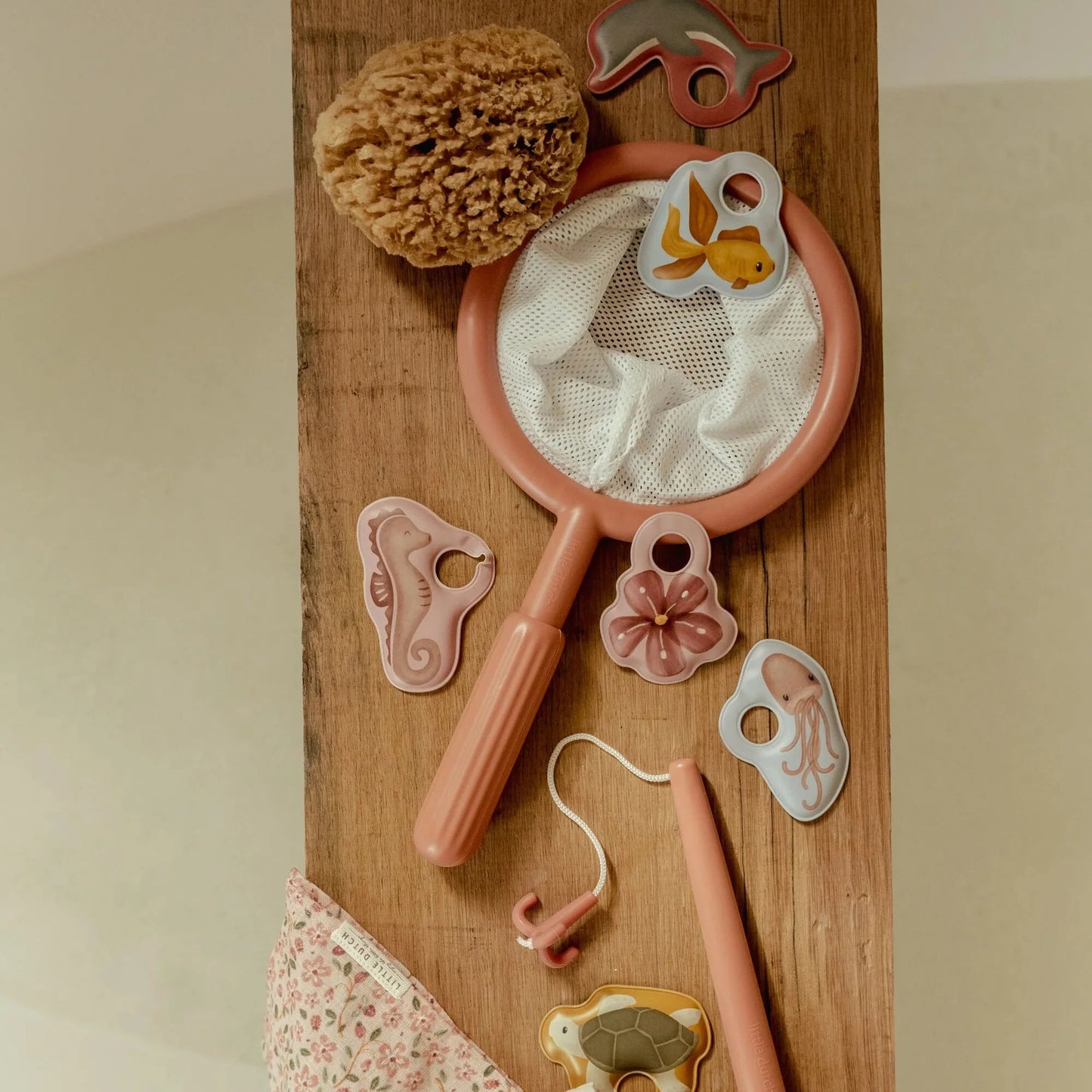 Little Dutch Angelspiel rosa Fischspiel Bad