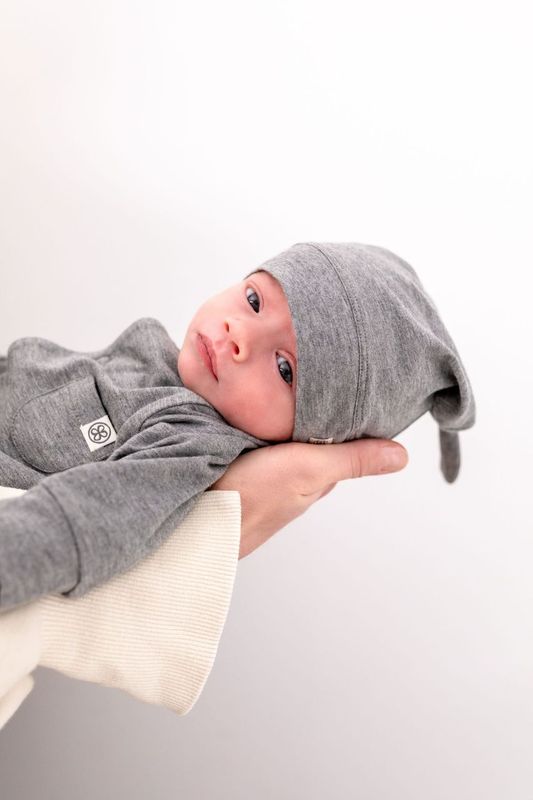 Cloby Mütze mit UV-Schutz grau Beanie Knot stone grey