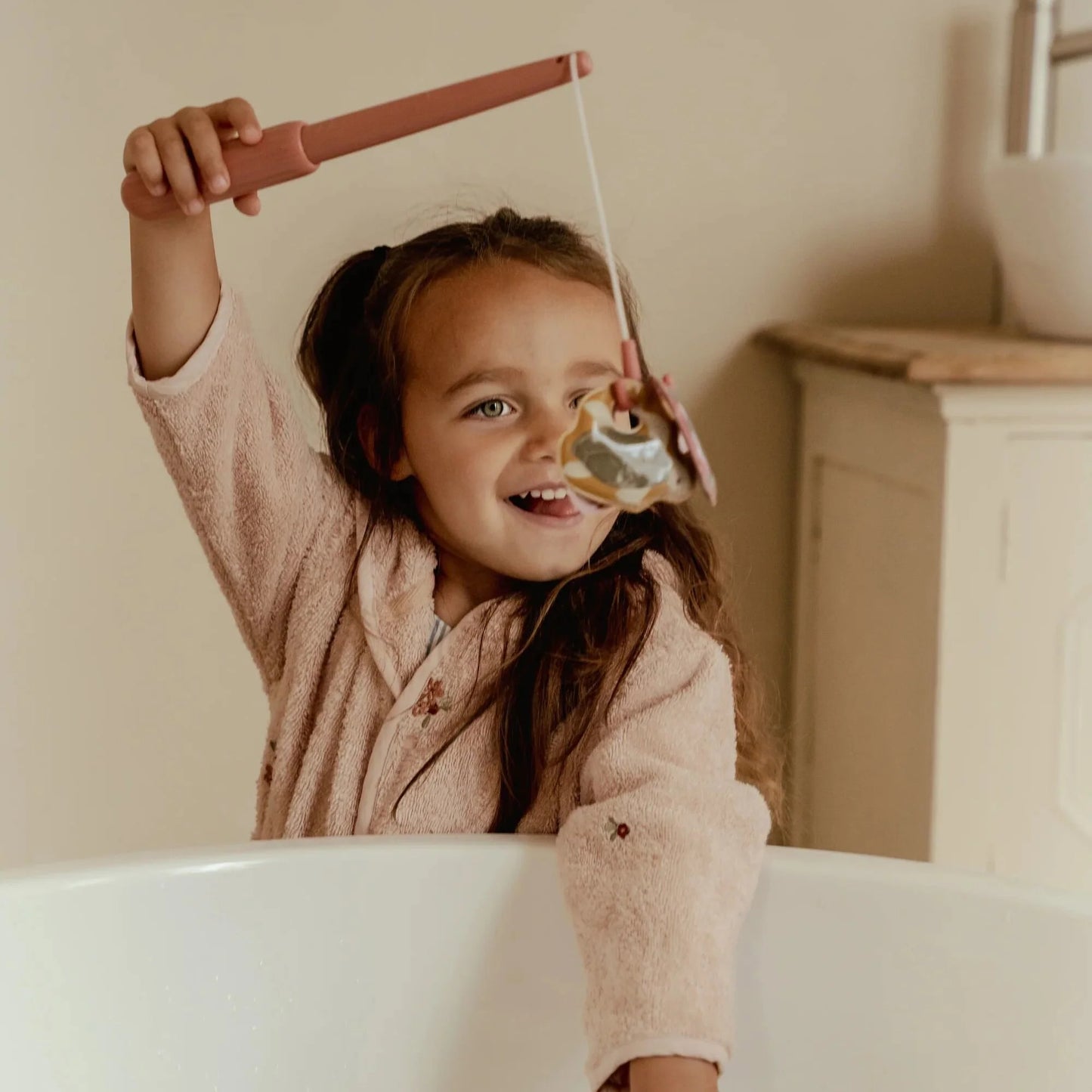 Little Dutch Angelspiel rosa Fischspiel Bad