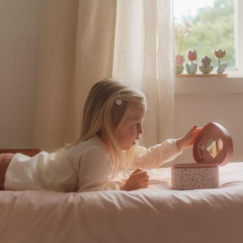 Little Dutch Schmuckkästchen mit Musik Herz Fairy Garden
