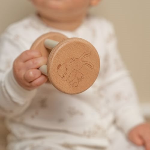 Little Dutch Roll Rassel Baby Bunny Holz