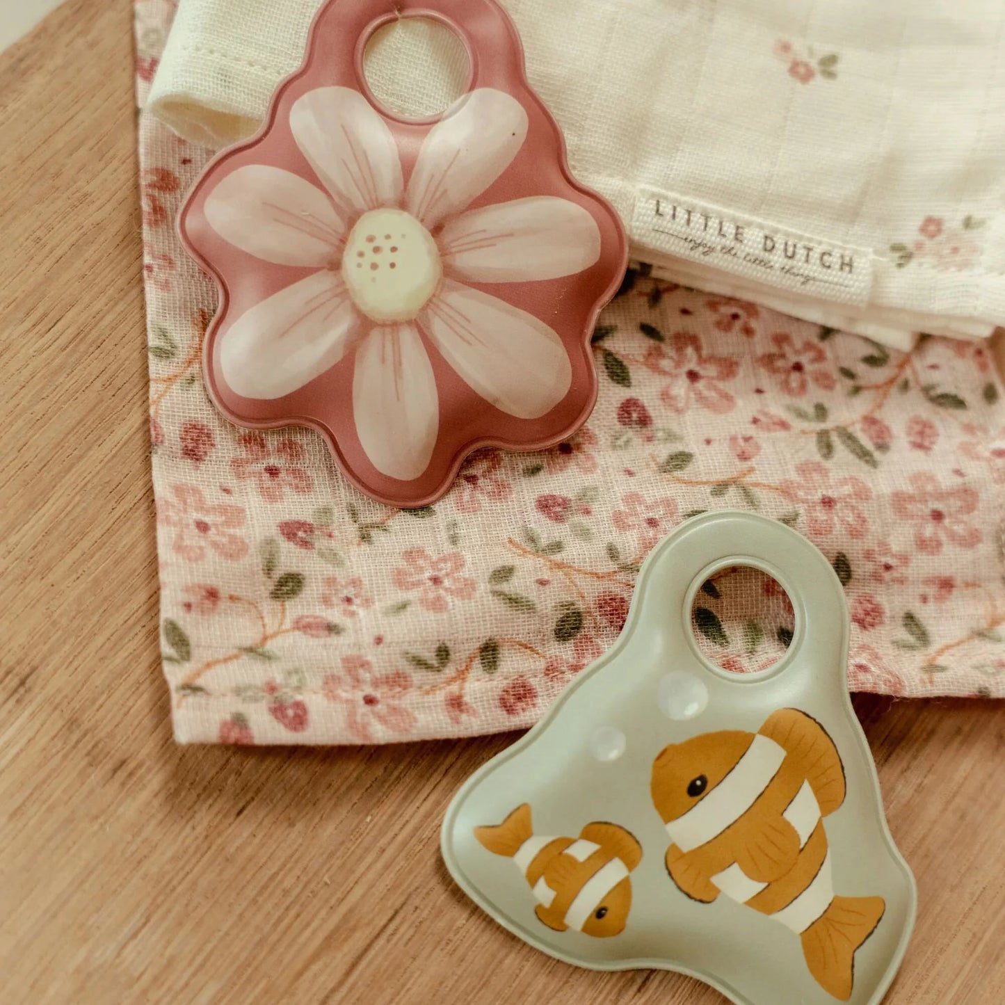 Little Dutch Angelspiel rosa Fischspiel Bad