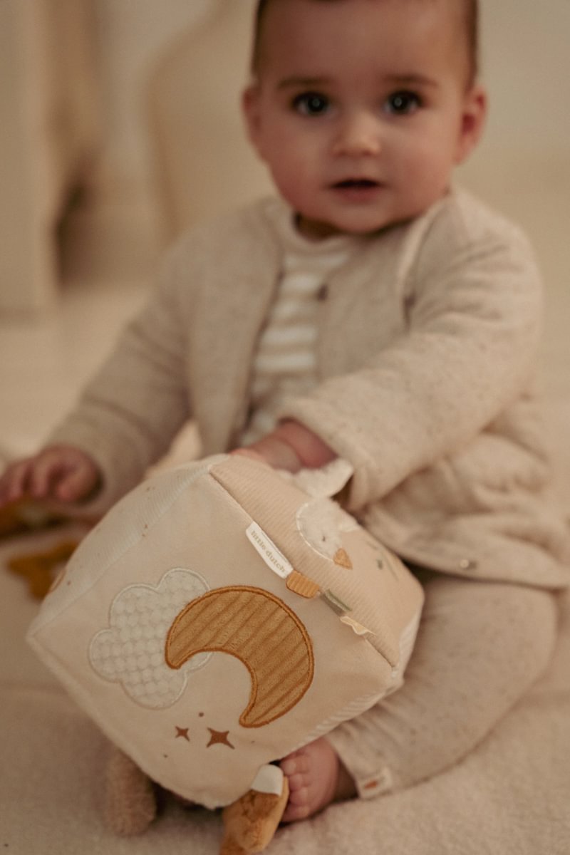 Little Dutch Aktiv Würfel Soft beige Newborn Naturals
