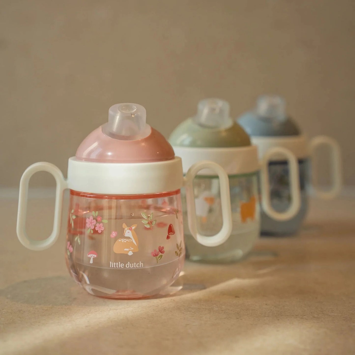 Auslaufsicherer rosa Trinklernbecher Mepal Mio Fairy Garden Little Dutch