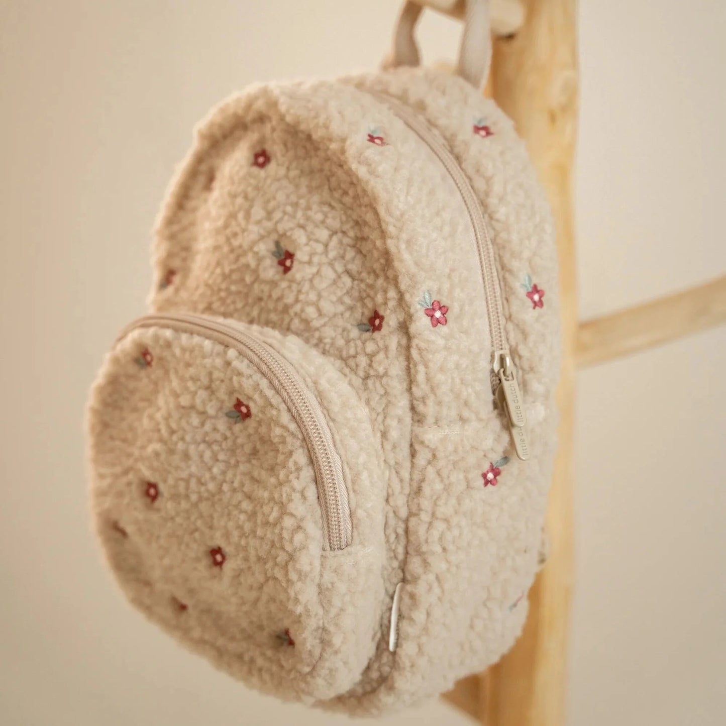 Kinderrucksack Teddy mit Blumen Sand Little Dutch